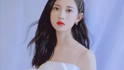 九江公园摆放尿桶